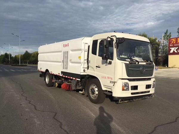 東風天錦7水9塵洗掃車(國六) 東風天錦7水9塵洗掃車(國六)