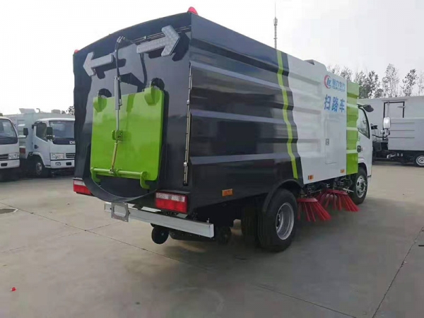 國六東風(fēng)利卡掃路車 國六東風(fēng)利卡掃路車